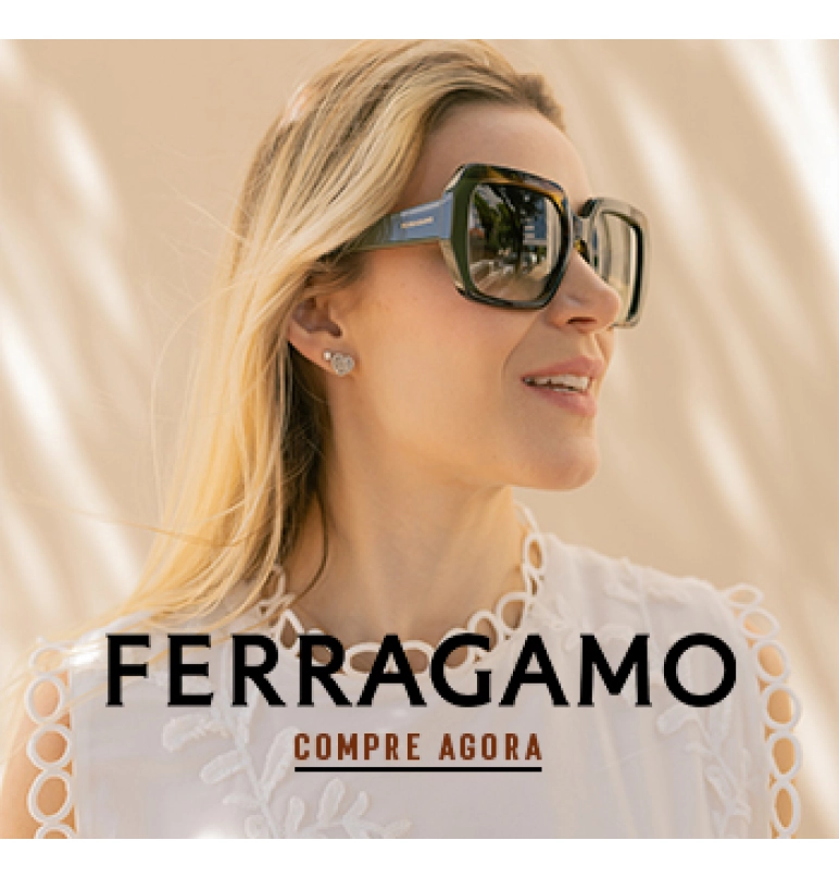 Banner  Banner de uma mulher branca com cabelo loiro liso usando óculos de sol da marca Ferragamo