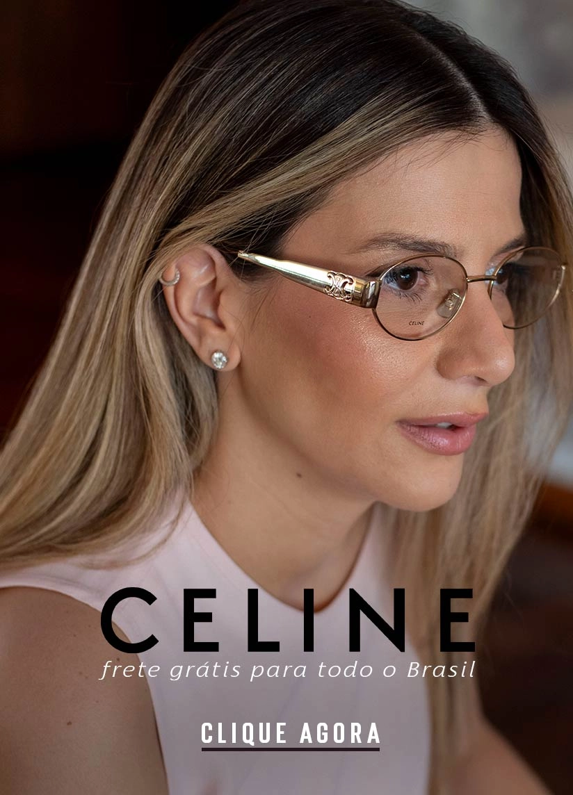 Banner Banner de uma mulher de pele branca com cabelo loiro usando óculos de grau Celine