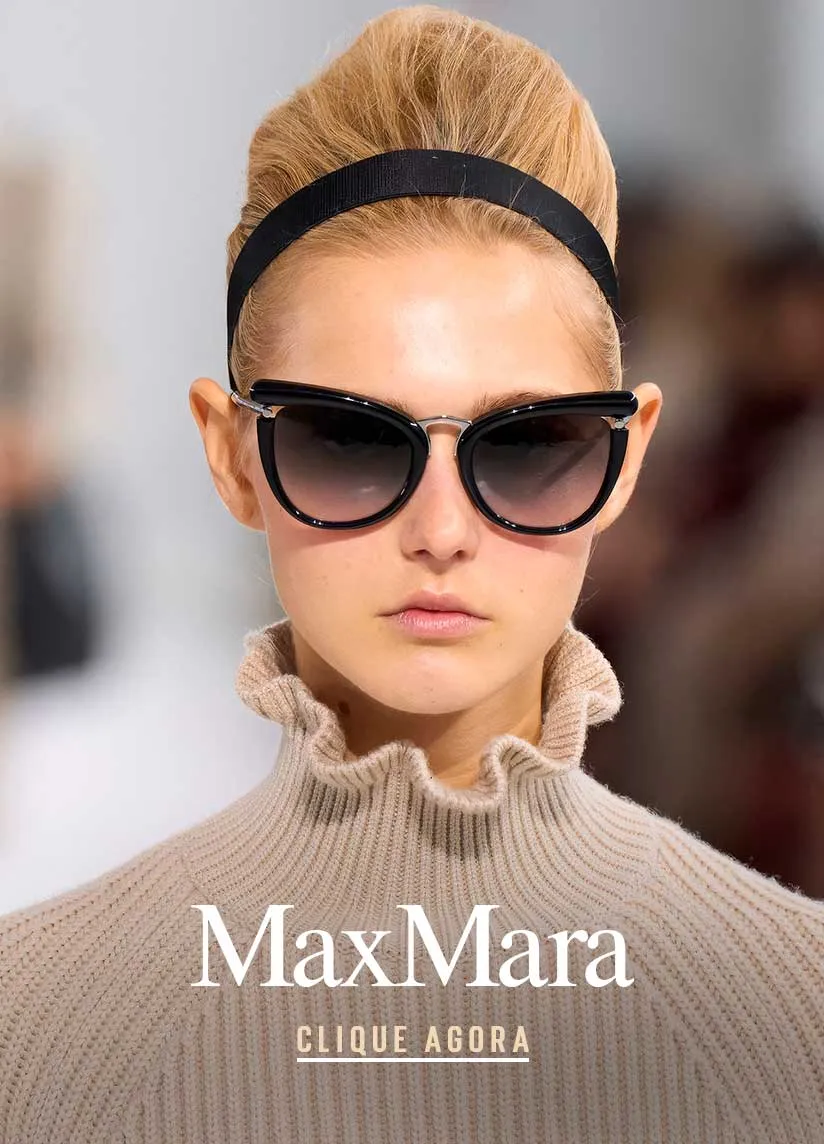 Banner Banner de uma mulher branca com cabelo loiro liso usando óculos de sol Maxmara