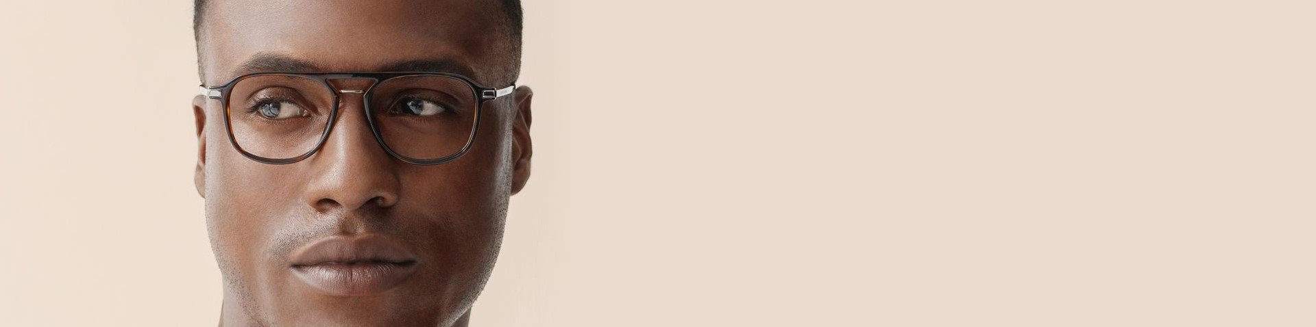 Óculos de grau modelo aviador