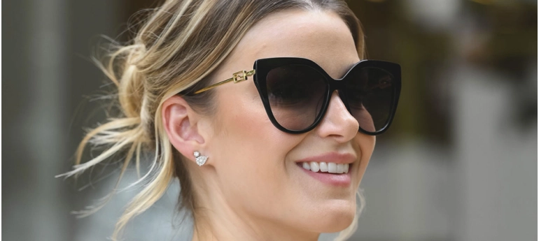 Óculos de Sol Fendi 40011 U 01F