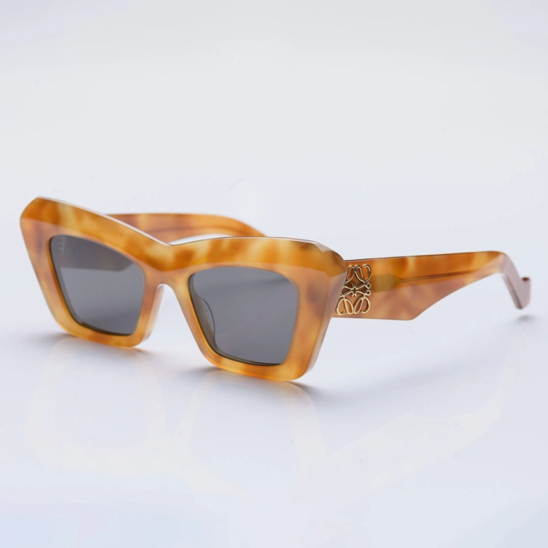 Óculos de Sol Loewe 40036 I 53A