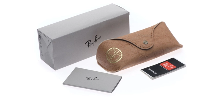 Óculos de Sol Ray Ban 4438 L 666987