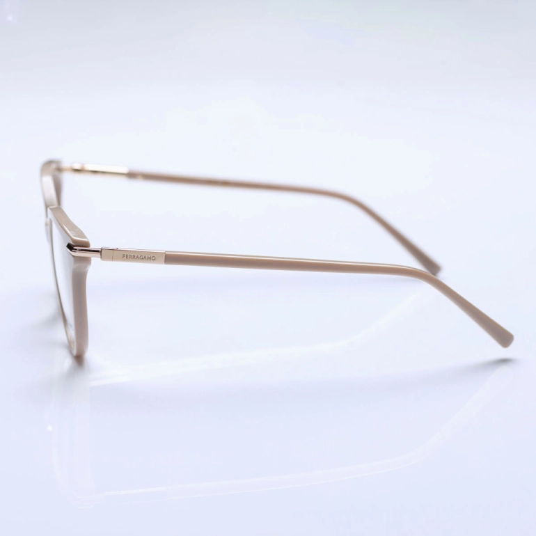 Óculos de Grau Salvatore Ferragamo 3026 259
