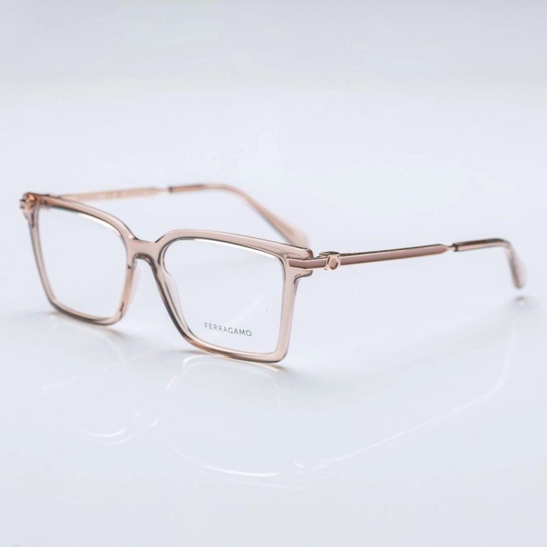 Óculos de Grau Salvatore Ferragamo 3039 667