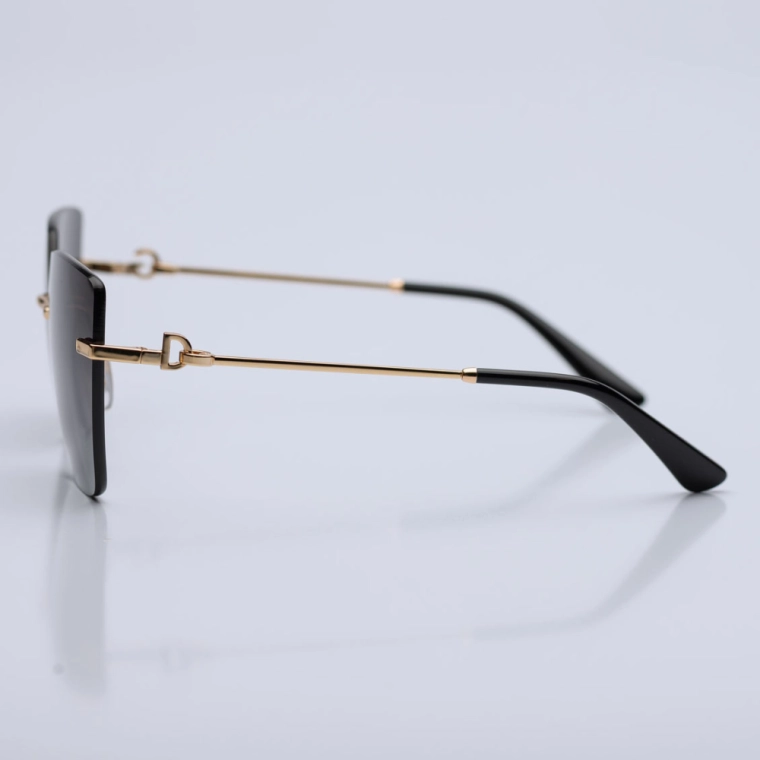 Óculos de Sol Dolce & Gabbana 2321 02/8G Produto Óculos de Sol Dolce & Gabbana 2321 02/8G