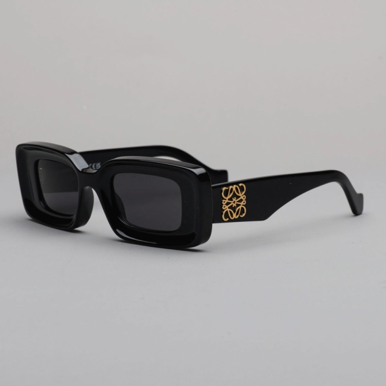 Óculos de Sol Loewe 40101 I 01A Produto Óculos de Sol Loewe 40101 I 01A