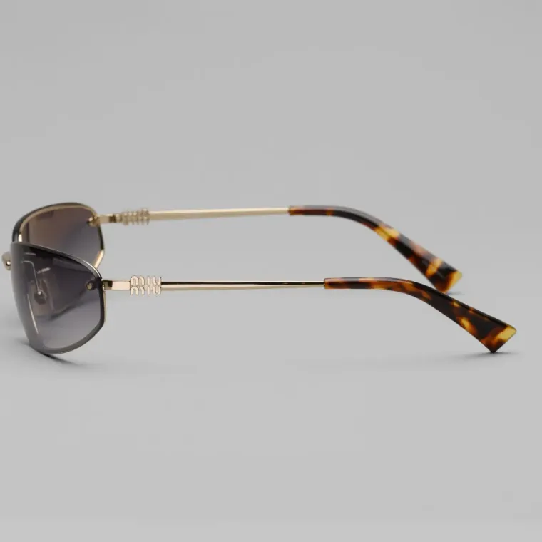 Óculos de Sol Miu Miu A50S ZVN30C Produto Óculos de Sol Miu Miu A50S ZVN30C