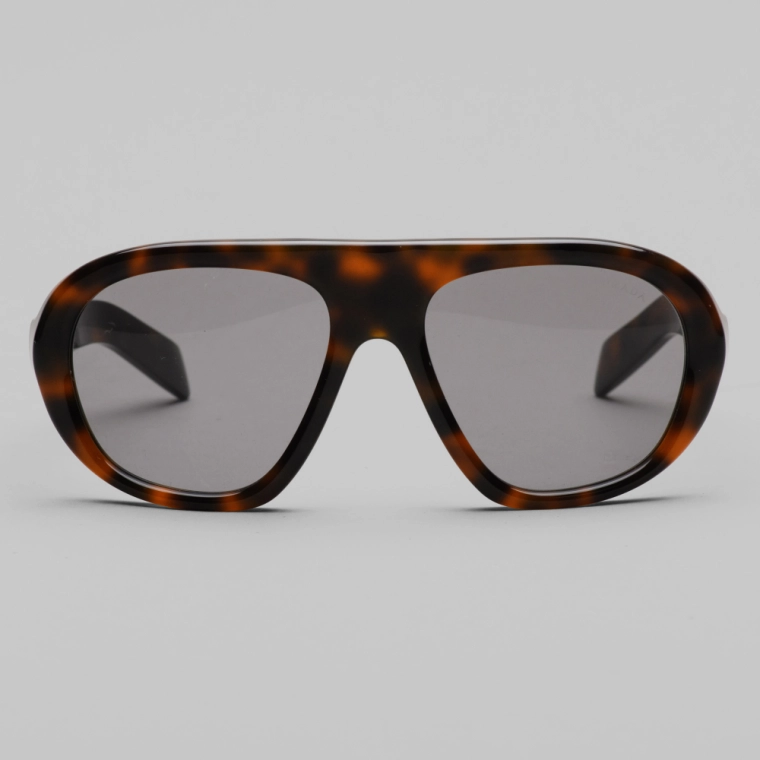 Óculos de Sol Prada C05S 20D50Q Produto Óculos de Sol Prada C05S 20D50Q