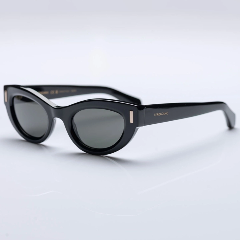 Óculos de Sol Salvatore Ferragamo 2062 SE 001