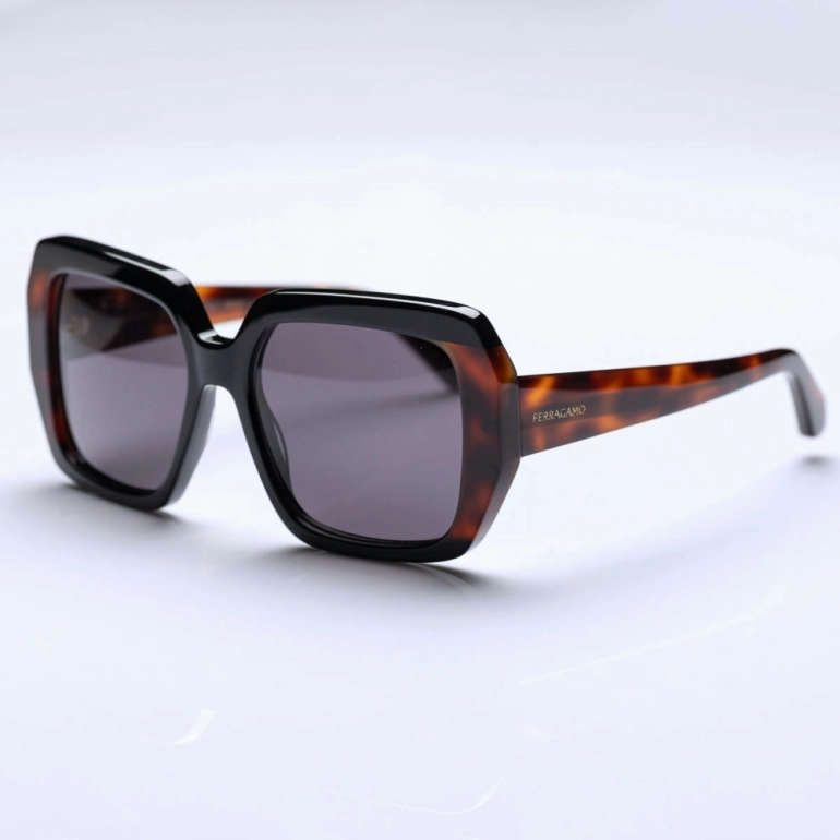 Óculos de Sol Salvatore Ferragamo 2081 S 006