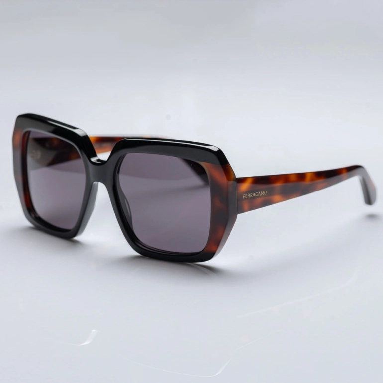Óculos de Sol Salvatore Ferragamo 2081 S 006