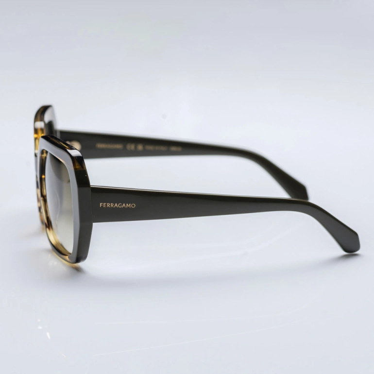 Óculos de Sol Salvatore Ferragamo 2081 S 322