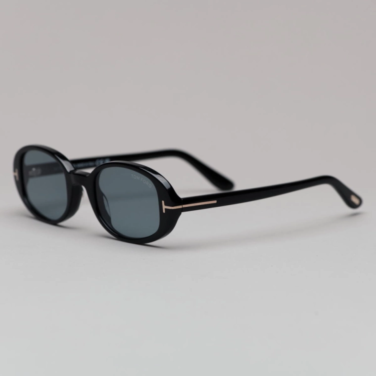 Óculos de Sol Tom Ford IGGY 1364 01A Produto Óculos de Sol Tom Ford IGGY 1364 01A