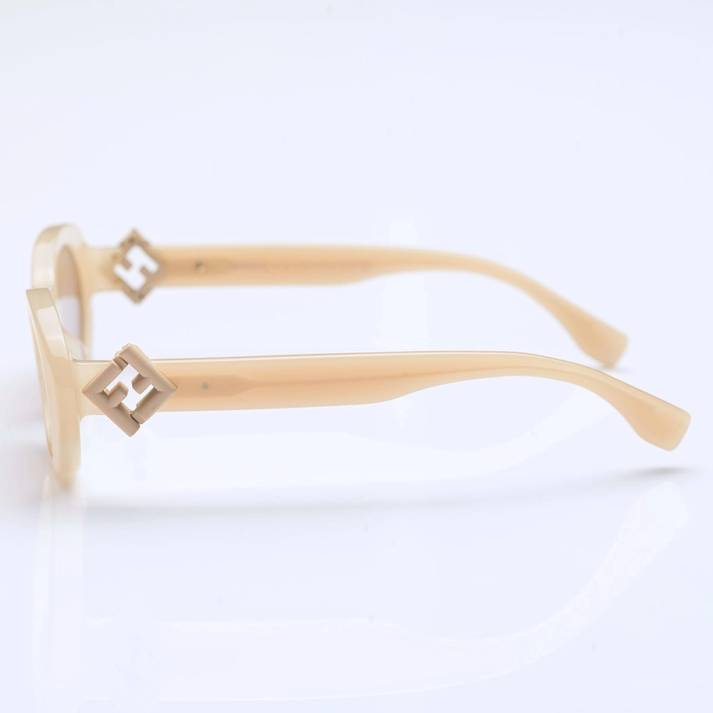 Óculos de Sol Fendi 40140 U 57E | Ótica Mori