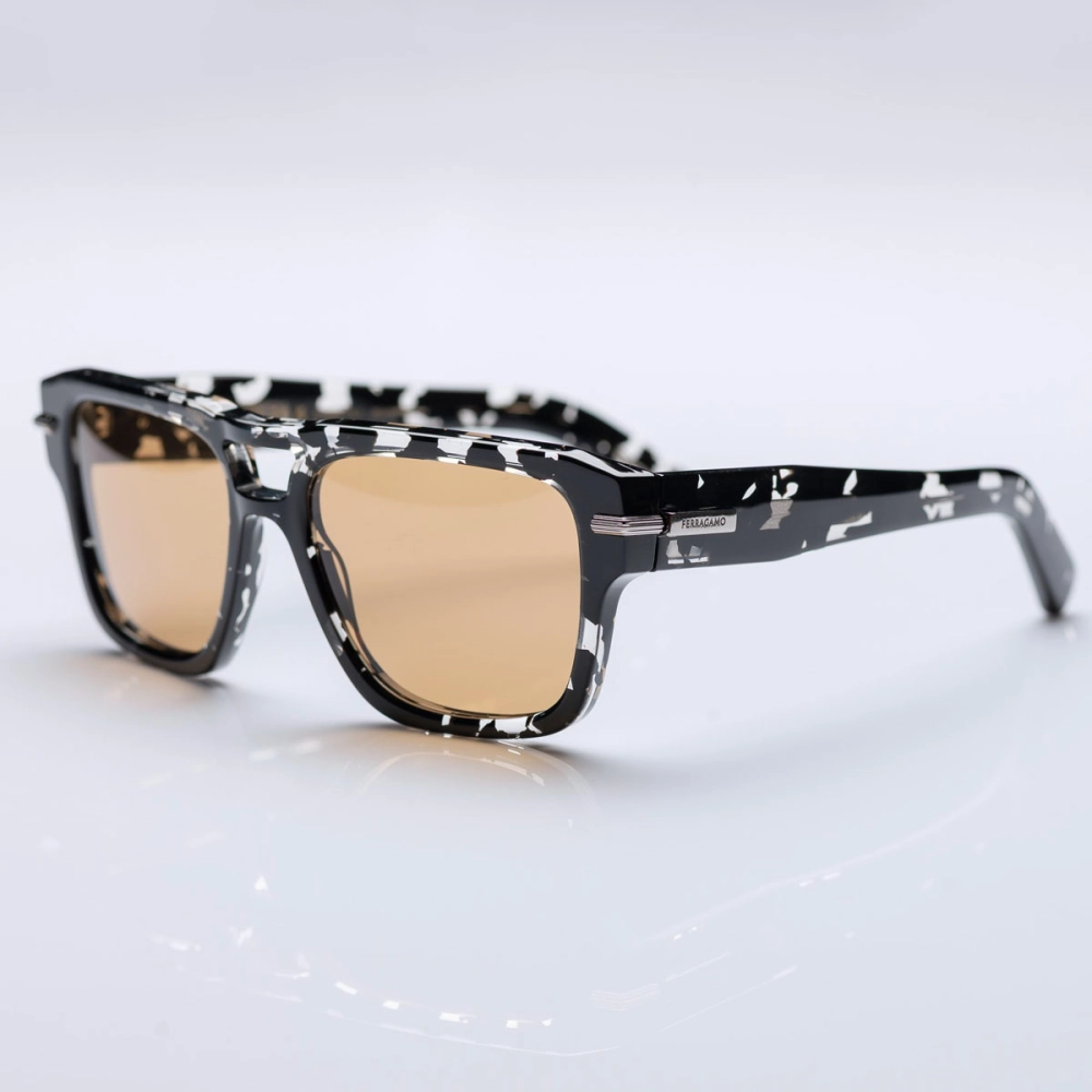 Óculos de Sol Salvatore Ferragamo 2070 S 010 | Ótica Mori