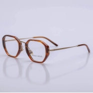 Produto: Marrom / Dourado