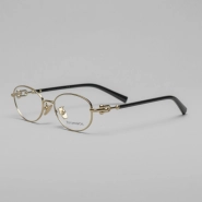 Produto: Dourado / Preto